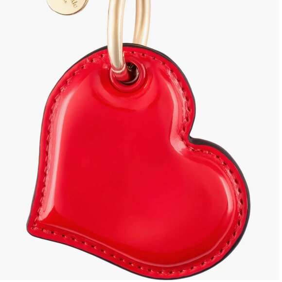 NWT Kate Spade New York Heart Charm Airtag Case MSRP $40 Red - Picture 2 of 7